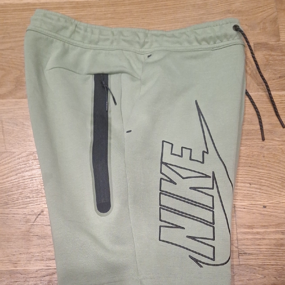 Nike Athletic Shorts in Olive Green